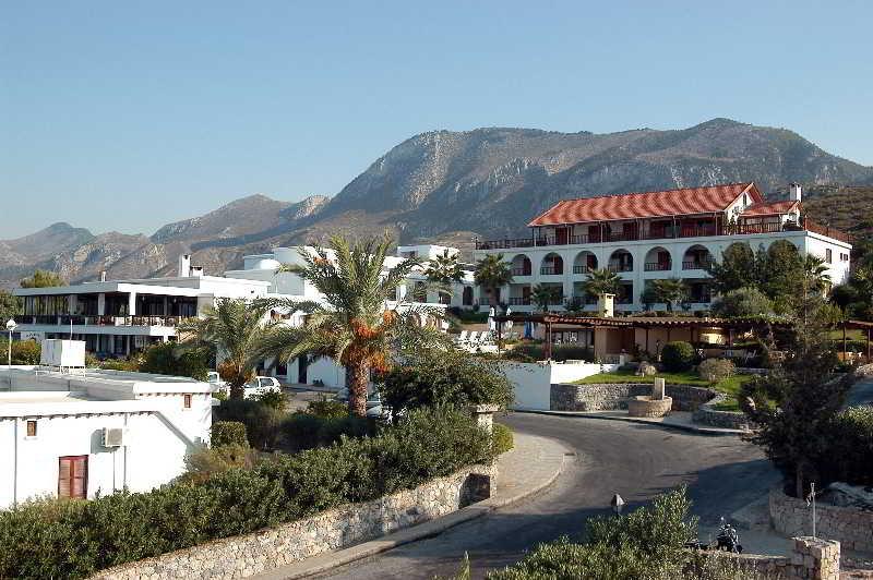 Onar Village Kerýnia Eksteriør bilde